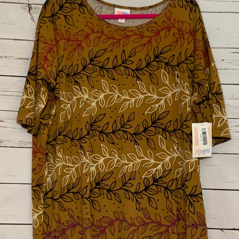 LuLaRoe Irma Tunic